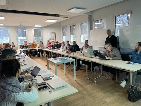 réunion des industriels préparation de l'année 2024